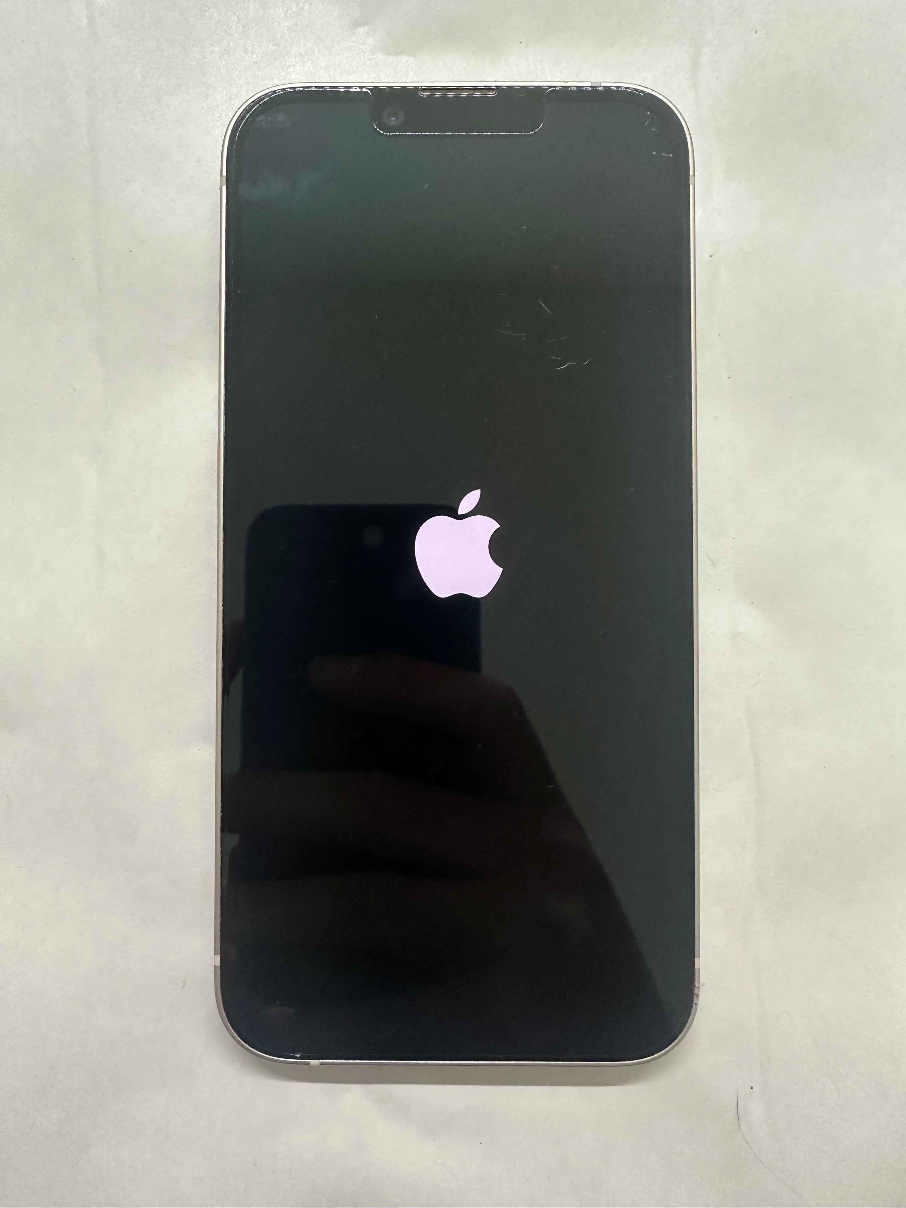 iPhone 14 · Parfait état · Batterie neuve · 128Go