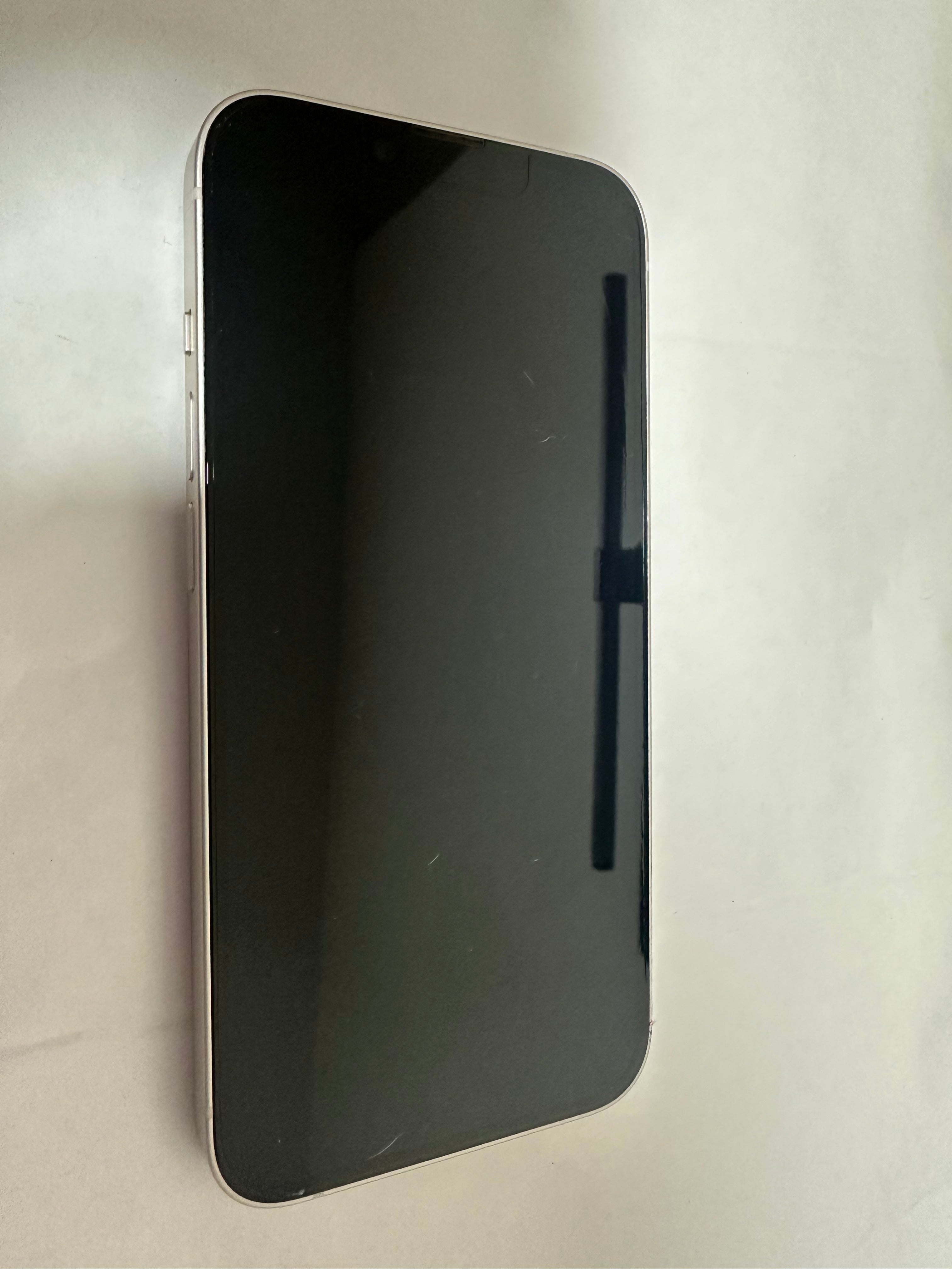 iPhone 14 · Parfait état · Batterie neuve · 128Go