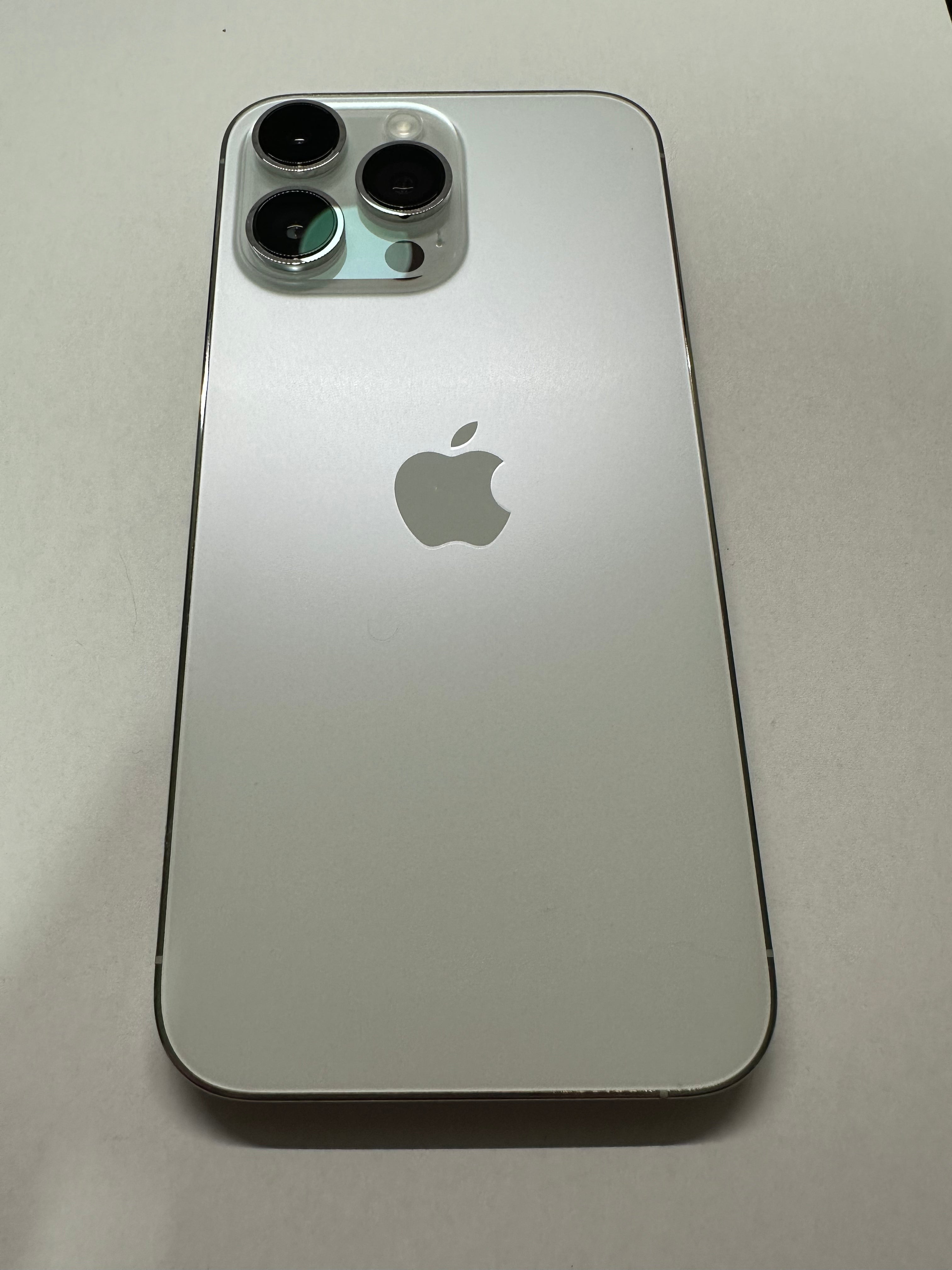 iPhone 14 Pro Max Blanc 256 Go Premium
